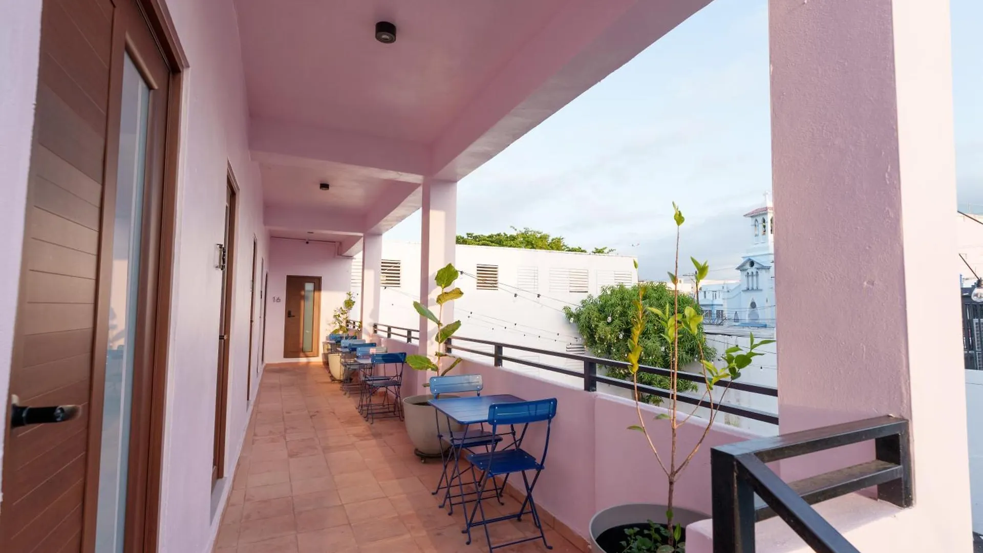 Room 14 Chill City Veranda Near Miramar Σαν Χουάν